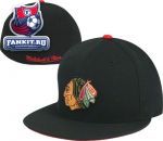 Кепка Чикаго Блэкхокс / Chicago Blackhawks Black Mitchell & Ness Vintage Basic Logo Fitted Hat